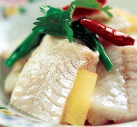 玉树扒鱼片的简单做法_玉树扒鱼片怎么做最好吃？