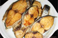 洋葱焖马鲛鱼的简单做法_洋葱焖马鲛鱼怎么做最好吃？