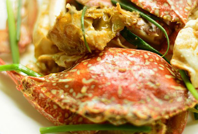 葱姜炒花蟹的简单做法_葱姜炒花蟹怎么做最好吃？
