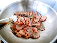 蒜蓉虾怎么做好吃_蒜蓉虾的做法