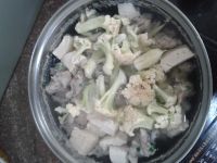 菜花豆腐鱼滑汤怎么做好吃_菜花豆腐鱼滑汤的做法