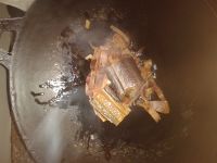 米粉煮鳗鱼干肉丸怎么做好吃_米粉煮鳗鱼干肉丸的做法