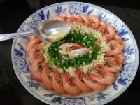 蒜蓉蒸海虾怎么做好吃_蒜蓉蒸海虾的做法
