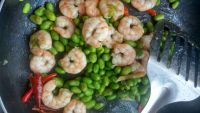 青豆炒虾仁怎么做好吃_青豆炒虾仁的做法