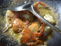 咖喱螃蟹怎么做好吃_咖喱螃蟹的做法