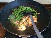 韭苔炒螺肉怎么做好吃_韭苔炒螺肉的做法