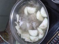 葫芦煮鱼汤怎么做好吃_葫芦煮鱼汤的做法