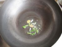 花蛤莴苣叶汤怎么做好吃_花蛤莴苣叶汤的做法