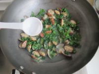 花蛤莴苣叶汤怎么做好吃_花蛤莴苣叶汤的做法