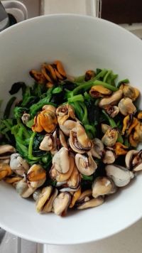 海虹拌菠菜怎么做好吃_海虹拌菠菜的做法