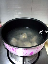 蚝仔茼萵汤怎么做好吃_蚝仔茼萵汤的做法
