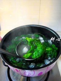 蚝仔茼萵汤怎么做好吃_蚝仔茼萵汤的做法
