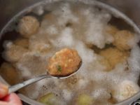 鸡肉鱼丸怎么做好吃_鸡肉鱼丸的做法