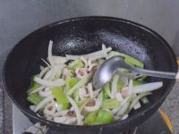 清炒鱿鱼条怎么做好吃_清炒鱿鱼条的做法