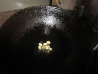 鳗鱼干炖粉丝怎么做好吃_鳗鱼干炖粉丝的做法