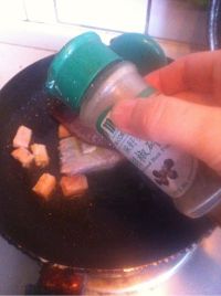 三文鱼藜麦色拉怎么做好吃_三文鱼藜麦色拉的做法