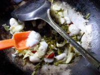 雪菜笋尖炒目鱼蛋怎么做好吃_雪菜笋尖炒目鱼蛋的做法