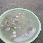 芹菜海蛎汤怎么做好吃_芹菜海蛎汤的做法