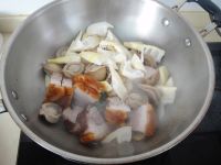 走油肉烧干鲍怎么做好吃_走油肉烧干鲍的做法