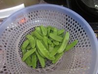 蒜香鱿鱼炒荷兰豆怎么做好吃_蒜香鱿鱼炒荷兰豆的做法