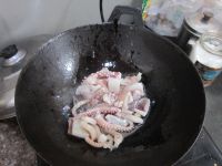 蒜香鱿鱼炒荷兰豆怎么做好吃_蒜香鱿鱼炒荷兰豆的做法