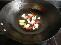 香葱炒梭子蟹怎么做好吃_香葱炒梭子蟹的做法