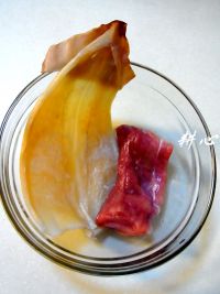 蒸土鱿肉饼怎么做好吃_蒸土鱿肉饼的做法