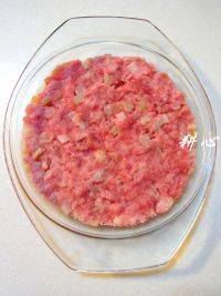 蒸土鱿肉饼怎么做好吃_蒸土鱿肉饼的做法