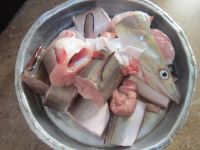 鳗鱼炖排骨怎么做好吃_鳗鱼炖排骨的做法