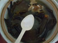 海鲜排骨汤怎么做好吃_海鲜排骨汤的做法