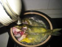 黄骨鱼豆腐煲怎么做好吃_黄骨鱼豆腐煲的做法