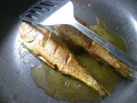 油煎小黄鱼怎么做好吃_油煎小黄鱼的做法