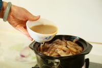 砂锅焖虾怎么做好吃_砂锅焖虾的做法