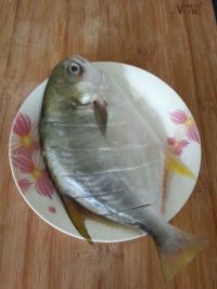 蒜香金鲳鱼怎么做好吃_蒜香金鲳鱼的做法