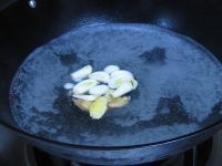 笔管鱼炖白菜豆腐怎么做好吃_家常笔管鱼炖白菜豆腐的做法