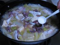 笔管鱼炖白菜豆腐怎么做好吃_家常笔管鱼炖白菜豆腐的做法