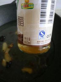 丑鱼豆腐汤怎么做好吃_家常丑鱼豆腐汤的做法