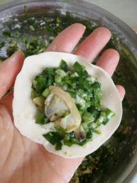 香芹蛤肉水饺怎么做好吃_家常香芹蛤肉水饺的做法