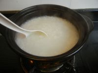 虾仁油条砂锅煲粥怎么做好吃_家常虾仁油条砂锅煲粥的做法