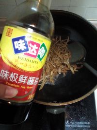 咸菜炒干鱿鱼怎么做好吃_家常咸菜炒干鱿鱼的做法
