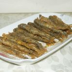 香煎多春鱼怎么做好吃_家常香煎多春鱼的做法