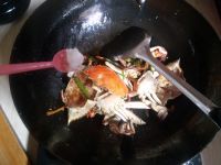 螃蟹焖粉丝怎么做好吃_家常螃蟹焖粉丝的做法