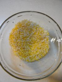 鲜鱿鱼皮砂锅粥怎么做好吃_家常鲜鱿鱼皮砂锅粥的做法