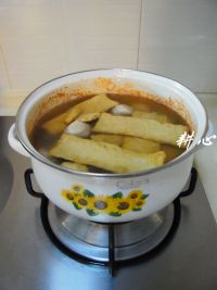 海鲜汤面怎么做好吃_家常海鲜汤面的做法