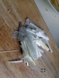 香辣明太鱼丝怎么做好吃_家常香辣明太鱼丝的做法