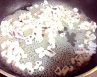 鲜鱿焗饭怎么做好吃_家常鲜鱿焗饭的做法