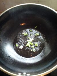 蛤蜊汤炖豆腐怎么做好吃_家常蛤蜊汤炖豆腐的做法