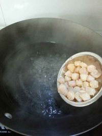 干贝乌鸡肉汤面怎么做好吃_家常干贝乌鸡肉汤面的做法
