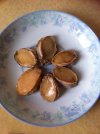 蒜蓉清蒸粉丝鲍鱼怎么做好吃_家常蒜蓉清蒸粉丝鲍鱼的做法